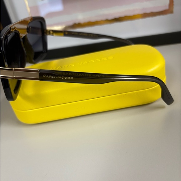 Marc Jacobs Marc Black Sunglasses with Gold Detail - 670/S - Picture 3 of 8